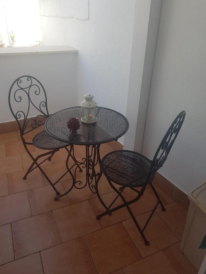 Rosa'S House Villa Конверсано Екстериор снимка
