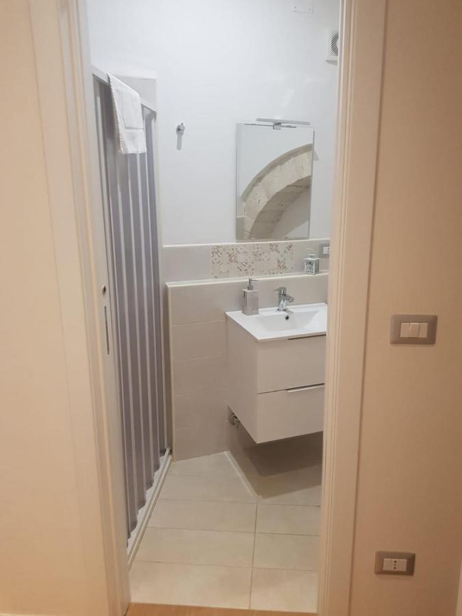 Rosa'S House Villa Конверсано Екстериор снимка