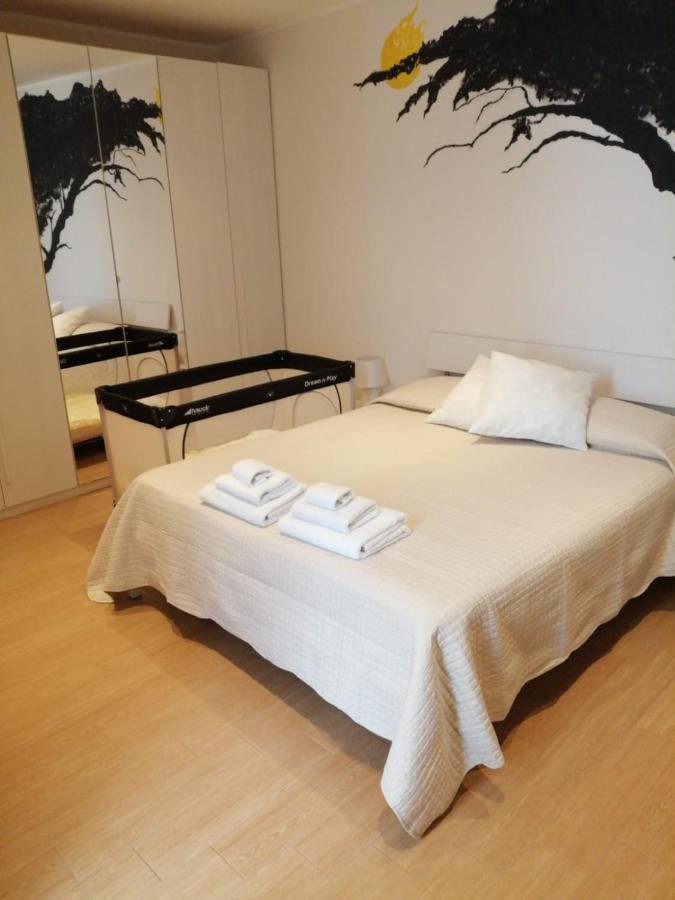 Rosa'S House Villa Конверсано Екстериор снимка