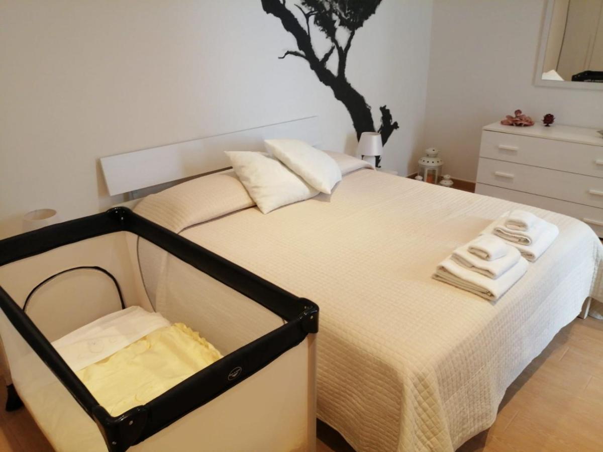 Rosa'S House Villa Конверсано Екстериор снимка