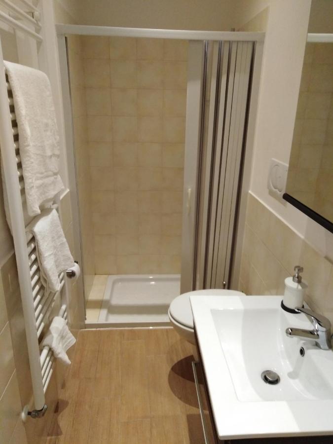 Rosa'S House Villa Конверсано Екстериор снимка