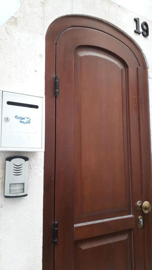 Rosa'S House Villa Конверсано Екстериор снимка